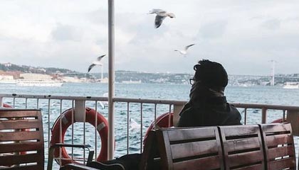 中方表态不到24小时，日本拒绝对华加税，用3个字向特朗普解释