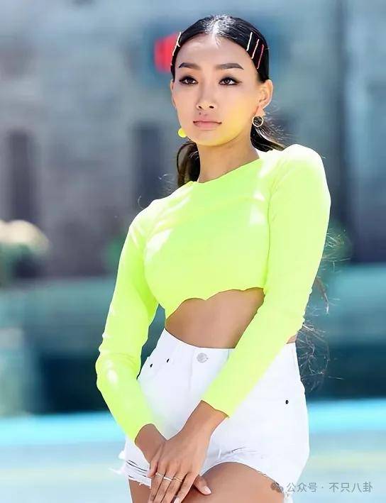 又发现新孩子了!这位50多岁大叔私生活这么混乱吗?