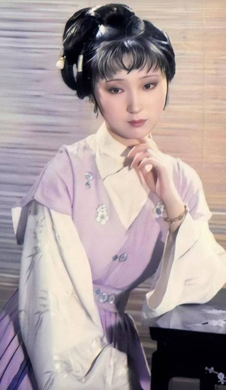 贾惜春:陈晓旭当年是装的,不然演不了林黛玉,我是装得不够彻底