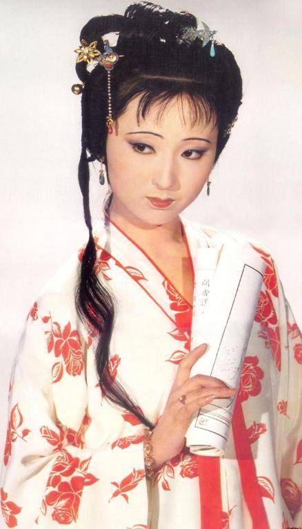 贾惜春:陈晓旭当年是装的,不然演不了林黛玉,我是装得不够彻底