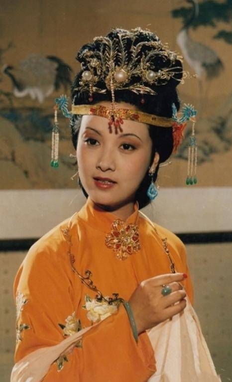 贾惜春:陈晓旭当年是装的,不然演不了林黛玉,我是装得不够彻底