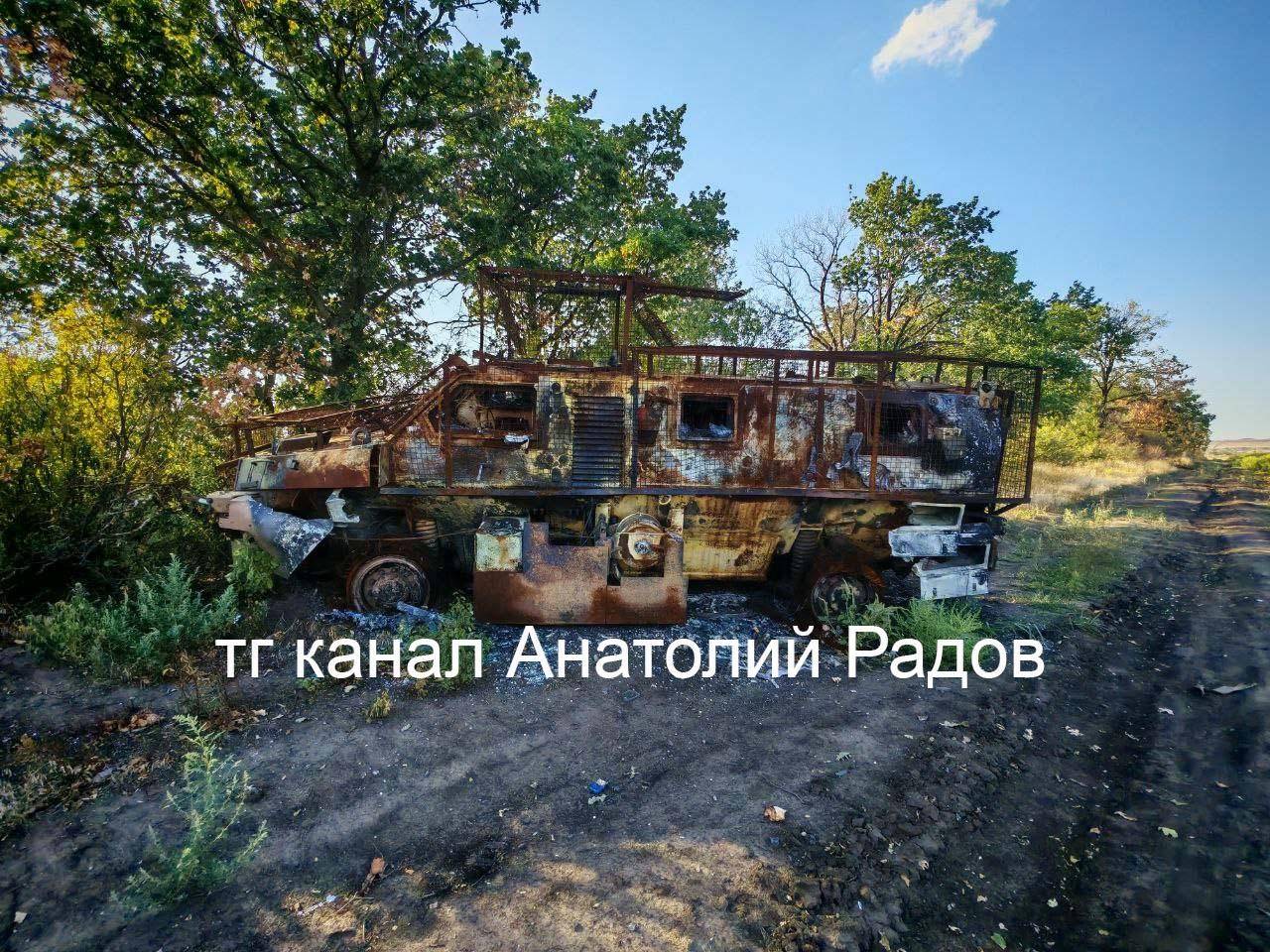 俄军敢死队爬了4天管道,一下子杀入库皮扬斯克市,打懵守城乌军