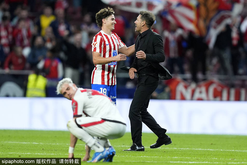 西甲-阿尔瓦雷斯上演帽子戏法 马竞3-2反绝杀巴列卡诺