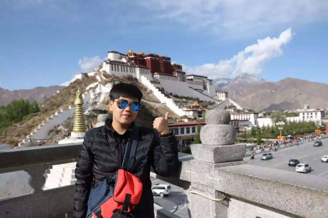 纸质火车票退场,每道折痕里都藏着远方、爱情与山河记忆