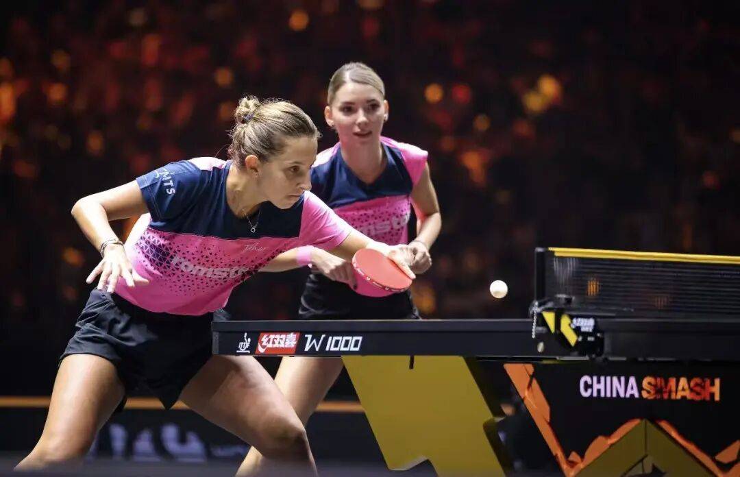 国乒提前锁定混双冠军,男、女双打各有3对进4强 | WTT中国大满贯双打