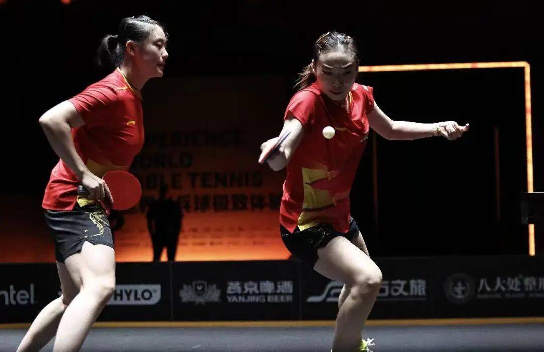 国乒提前锁定混双冠军,男、女双打各有3对进4强 | WTT中国大满贯双打