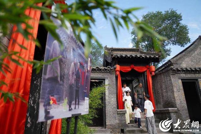 山东沂南：影视剧带火沂蒙山村红色游