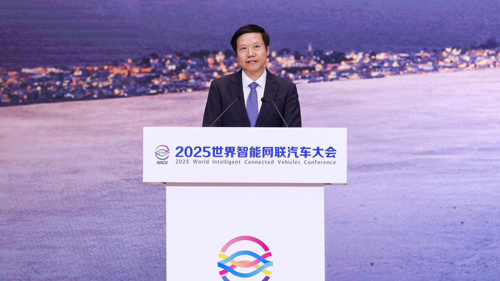 雷军:智能网联汽车行业要共同抵制水军、黑公关等网络乱象