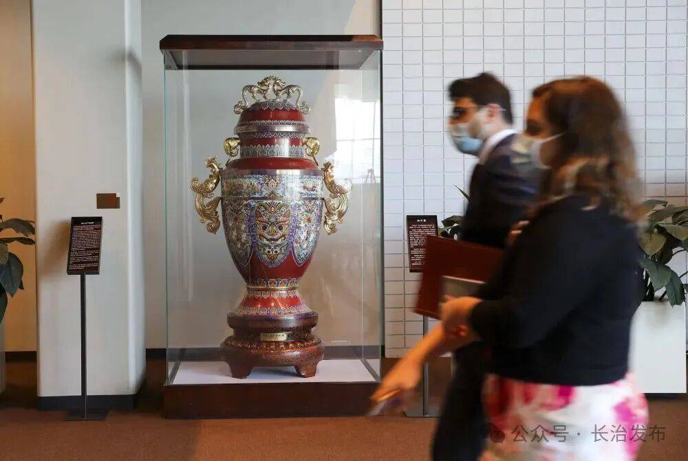 习近平主席为全球治理体系变革提供思想引领