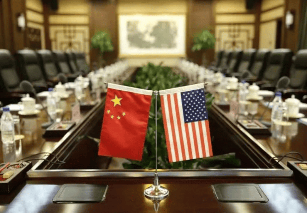 中美对决,首个冤大头自投罗网,中国杀鸡儆猴,3个危险信号曝光