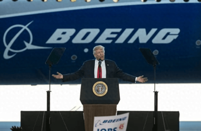 只给2天时间考虑!美国给中国航班下死命令,乘客被迫三次转机,关键时刻,中国航司联名回复